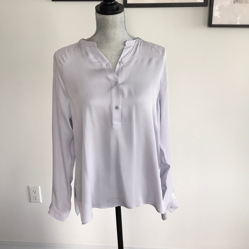 Pale lilac VINCE silk blouse - sold as seen!
